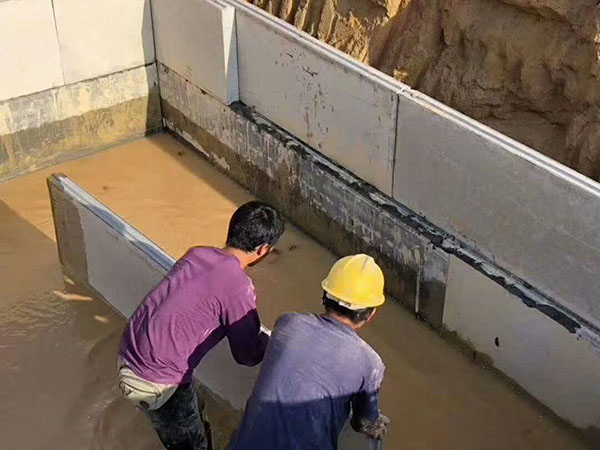 浙江承臺模廠家，江西復(fù)合輕質(zhì)隔墻板，鋼筋混凝土空心墻板